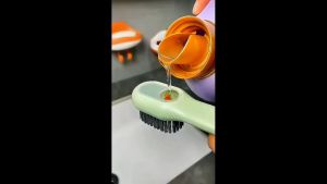 Blumey แปรงรองเท้ามีช่องใส่น้ำยา ขนแปรงนุ่ม แปรงปัดผ้า แปรงทำความสะอาดอเนคประสงค์ Shoe brushes