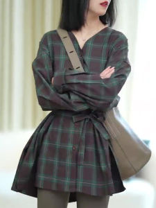 UYFY | Slimming V-Neck Long Sleeve Plaid Shirt