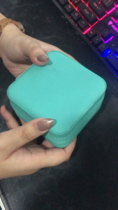 LALAHOME กล่องใส่เครื่องประดับ หนังเทียม ทรงสี่เหลี่ยม หรูหรา พรีเมี่ยม คุณภาพสูง Jewelry Box PU Leather Square Shape