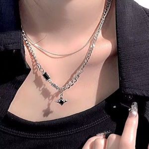Fashionable Double Layered Necklace Sweater Chain Couples Lockbone Chain Small Niche Design Sense Luxury Hip Hop Style