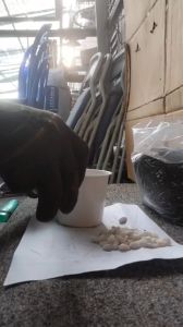 Phân trộn cao cấp loại 1kg (3dm3) Sử dụng hiệu quả cho Cây hoa hồng Cây mai cây cảnh văn phòng giúp hạ chế sử dụng phân hóa học.