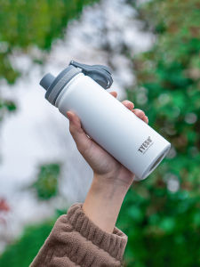 TYESO | Large Capacity Sport & Fitness Portable Insulated Mug