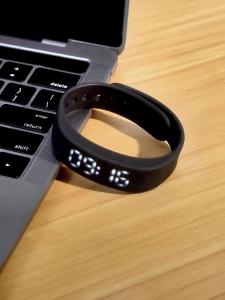 Zgo Smart Bracelet Multi-Functional Sports Watch Waterproof Black Technology Electronic Watch for Boys and Girls in Junior and Senior High Schools