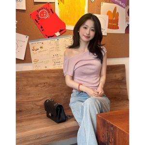 เสื้อยืดคอกลมแขนสั้นถักสีพื้นสไตล์ฤดูร้อน 2025 ทรงสลิมฟิต แขนสั้น คอกลม ทรงหลวม สำหรับผู้หญิง