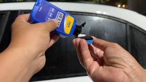 Kem làm sạch màng dầu ô tô màng dầu tẩy vết bẩn kẹo cao su kem tẩy ố kính xe hơi dung dịch tẩy ố kính đa năng