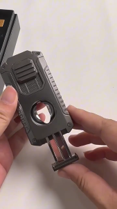 Strong Three Flame Cigar Lighter Multi-function V-shaped Cigar Cutter Bottom Cigar Drill Cigar Thru Needle Visual Gas Window