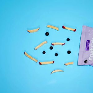 NaturKidz Táo và Việt Quất sấy lạnh 10g - Nhập khẩu từ New Zealand