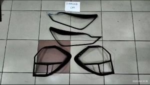 Garnis depan belakang hitam doff Toyota Agya 2023