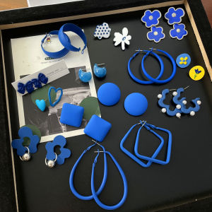 Klein Blue Heart Shaped Hoop Earrings Womens Fashion Jewelry No Piercing Clip Ons Alloy Silver Gold Plated Floral Pattern