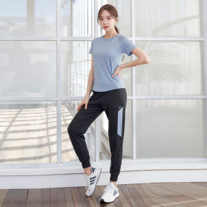 ชุดโยคะฤดูร้อนสำหรับผู้หญิง แห้งเร็ว หลวม ฟิตเนส วิ่งตอนเช้า ลดน้ำหนัก ชุดออกกำลังกาย ชุดโยคะ ชุดออกกำลังกาย