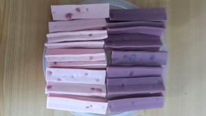 PER KILO PET DOG TREATS Y FILLING 7CM FLAVOR BLUEBERRY STRAWBERRY MILK