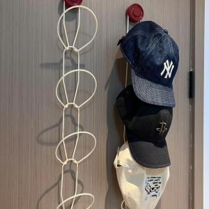 Hat Storage Hook Suction Cup Wall Mounted Organizer Rack Multi-layer Partitionable for Home Student Dormitory Use
