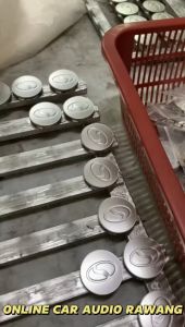 Proton Gen 2/Saga LMST/Saga BLM/Preve/Exora/Wira/Satria/Inspira Wheel Cap/Center Rim Cap - Metallic Silver/Chrome Silver