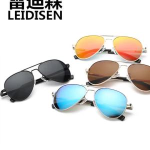 Cermin Mata Hitam Terpolarisasi Kanak-kanak True Color Cermin Mata Katak Trendi a Ibu Bapa-Anak 3025L