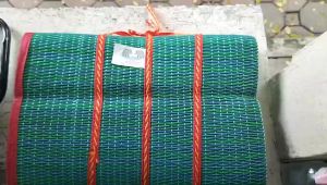 [10ผืน] เสื่อ เสื่อพับ ปิคนิค ขนาด 1.35x1.80 ม./ 0.95x1.75 ม. พลาสติก. HS99