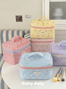 Quilted Bows Cosmetic Bag Portable Large Capacity 2024 New Arrival Cute Toiletry Bag Cosmetics Bag Travel Storage