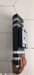 Kap Lampu Dinding Pilar Outdoor E27 Hitam