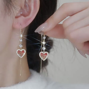 New Year Fashion Long Elegant Heart Love Lucky Character Womens Ear Wire Anti-Loss Luxury Subtle Vintage Court Style Jewelry