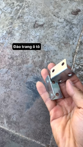 Miếng ốp bắt tường bắt còi cho bắt giá để đồ cho gia đình xe ô tô