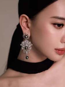 สไตล์ฝรั่งเศส ต่างหูมุกบาร็อคที่สวยงามเต็มไปด้วยเซอร์โคเนียวินเทจ เรียบหรู งานหนัก ทันสมัย อุปกรณ์เครื่องประดับหรูหรา