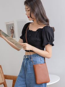 Delicate Soft Leather Drawstring Mini Crossbody Bag for Women Walking Mobile Phone Pouch Fashionable Compact Purse