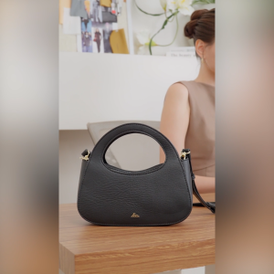 Túi Lata (Thời trang nữ đi chơi size 23 - Túi đeo chéo da HN133)