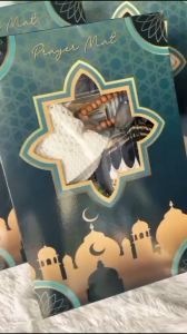 Hampers/Parcel/souvernir/Paket Kesucian Koko Berbis Sajadah Travelling Sarung dan Tasbih Plus box hijau