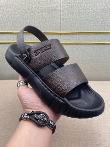 2025 New Mens Summer Leather Beach Shoes Ultra-light Casual Anti-slip Open-toe Two-wear Cowhide Sandals Slippers Casual Daily Wear