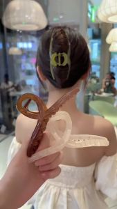 Bella กิ๊ฟหนีบผมระดับไฮเอนด์ของเกาหลีกิ๊ฟหนีบผมคลิปฉลามขนาดใหญ่สำหรับผู้หญิงเครื่องประดับผม