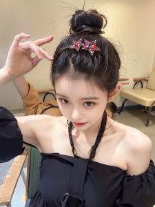 สีม่วง Rhinestone Star หวีสไตล์ใหม่คลิปด้านข้างอุปกรณ์เสริมผมสําหรับผู้หญิงแฟชั่นญี่ปุ่นและเกาหลีใต้ Design