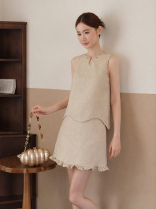 XXNING | Bộ Đồ Áo Tank Top và Chân Váy Dáng Xòe Phong Cách Old Money