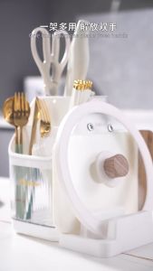 ชั้นเก็บอุปกรณ์ครัว มีด สีดำ และบรรจุภัณฑ์ ผู้ถือเขียง ชั้นวางฝาหม้อ ชั้นวางของครัว ปริมาณเล็กๆ สำหรับการเก็บปัญหาอุปกรณ์ครัว ราคายินดี