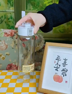 กระบอกน้ำGood luck ขวดน้ำพลาสติกพกพา พกไปออกกำลังกาย ดื่มระหว่างวัน พกพาเดินทาง ใส่เครื่องดื่ม G3038