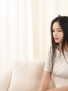 Anion hair straightener does not hurt hair quality wireless USB charging portable lazy home hair straightener