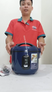 Nồi cơm điện 1.2L Sunhouse SHD8213