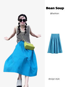 กระโปรงสั้นเอวสูงสีน้ำเงินเข้ารูปสำหรับผู้หญิงในช่วงฤดูร้อน กระโปรงทรงเอเอวสูง ทรงหลวม สไตล์ลำลอง กระโปรงสั้นผ้าฝ้ายผสมโพลีเอสเตอร์