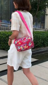 Túi giỏ xách đeo chéo nữ đẹp họa tiết hoa 3 ngăn size 20cm chất liệu vải dù chống xước cao cấp TUI-76