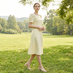 Elegant Fitting Pure Color Round Neck Dress
