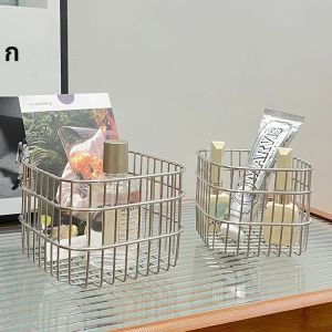 สแตนเลสสตีลตะกร้าเก็บเดสก์ท็อปตกแต่งเบ็ดเตล็ดตะกร้าเก็บเครื่องสําอาง Sorting ตะกร้าเก็บกล่อง