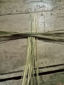 Lidi Bambu 3mm Bahan Arku Layangan Kulitan serut halus 47-54cm 20 Batang atau 10 pasang