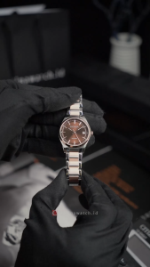 Jam Tangan Wanita Bonia Manuel B10863-2642 Brown Dial Dual Tone Stainless Steel Strap