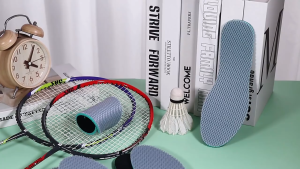 พื้นรองเท้าระบายอากาศที่สะดวกสบายแบบวินเทชสำหรับกีฬาและรองเท้าลำลอง