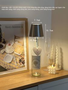 Đèn Bàn Sáng Tạo Từ Chai Rượu LED Đổi Màu