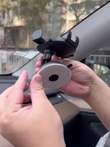 2026 New 360° Rotating Car Phone Holder with Extra Suction Pad - Adjustable Mount for iPhone 14-17 Compact Dashboard Navigation