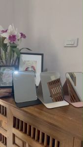 Makeup Mirror AL17 - กระจกพับสี่เหลียม ขนาดพกพา แบบบางเฉียบ ขนาด ลูก