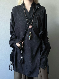 เสื้อเชิ้ตผ้าฝ้ายผสมสไตล์จีนย้อนยุคแขนยาวปักลายดอกไม้สำหรับฤดูใบไม้ร่วงปี 2024 เสื้อคลุมแบบมีเข็มขัดสวมใส่สบายสำหรับเยาวชน