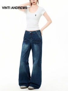 White U-Neck Short Sleeve Fitted Waist-Taming Womens Tee