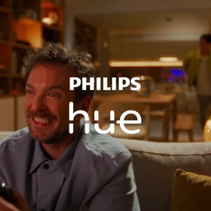 Philips Hue Play HDMI Sync Box 8K | 8K 60Hz / 4K 120Hz | HDMI 2.1 TV Gaming Light Sync