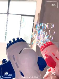 32-Hole Bubble Machine Gatling Bubble Gun Gift Children Interactive Indoor And Outdoor Toys