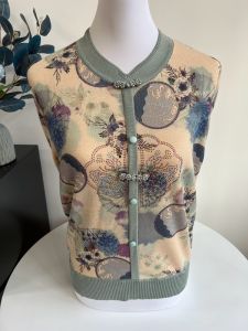 เสื้อยืดคอกลมแขนยาวทรงหลวมสำหรับผู้หญิงวัยกลางคนและผู้สูงอายุ ฤดูใบไม้ร่วง 2024 เสื้อผ้าผู้หญิงแบบสวมหัว